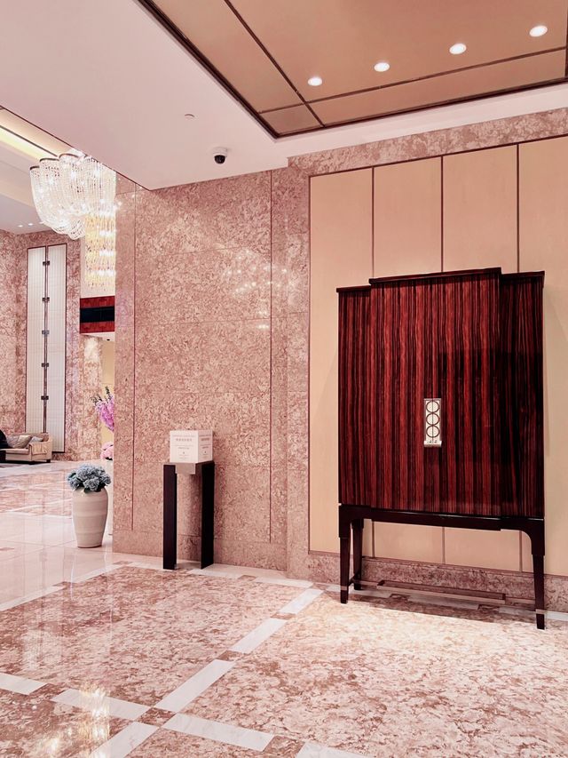 杭州西湖邊城中香格里拉酒店