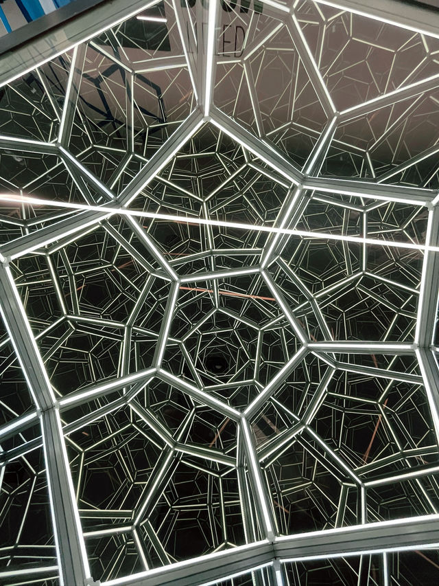 MUSEUM OF ILLUSIONS ATLANTA 