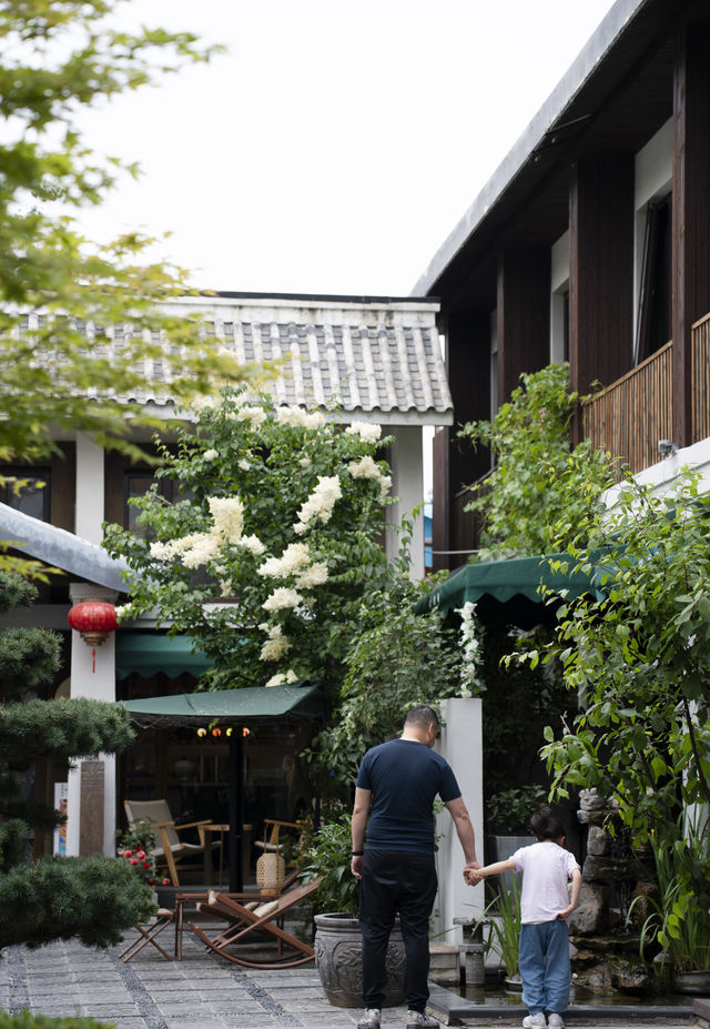 王府井庭院｜入住私湯泡池，享受慢生活
