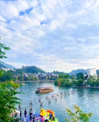 特別喜歡邊城，特地去了茶峒古鎮