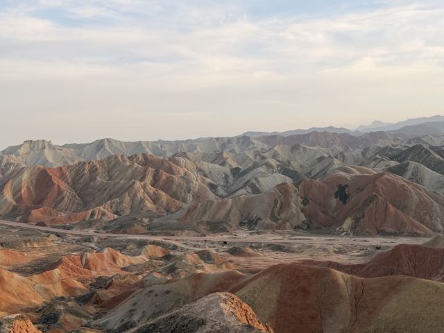這次西北大環線私家團之旅，完全顛覆了我對跟團遊的刻板印象，堪稱年度最驚豔的旅行體驗！ 從西寧出發，