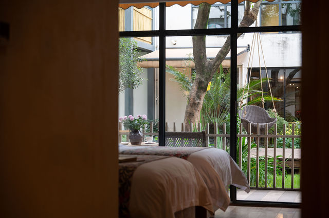 西昌秋旅藏驚喜!和悅庭院的銀杏,竟成手作限定浪漫 西昌秋旅藏驚喜!和悅庭院的銀杏,竟成手作限定浪漫