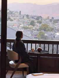 沉醉黃昏時分 | 麗江獅子山畔,枕著古城暮色入夢