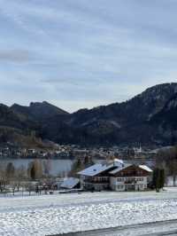 #奧地利的童話小鎮 #歐洲旅行 #小眾旅行地 #哈爾施塔特 #雪山湖景   這個藏在阿爾卑斯山腳下的