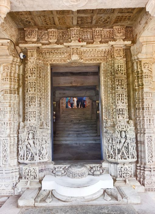 世界を巡るシリーズ インド：ジャイナ教千柱寺院 | Trip.com