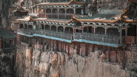 衝撃！山西のこの千年の古建築がまさか深い山中に隠れて800年もの間独り勝ちしているとは — traveler post in 広霊