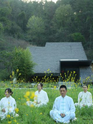 武当山の麓でぐっすり眠ろう！春の武当道家睡眠功養生キャンプ