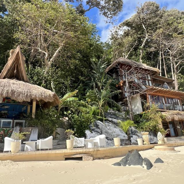 lio beach 