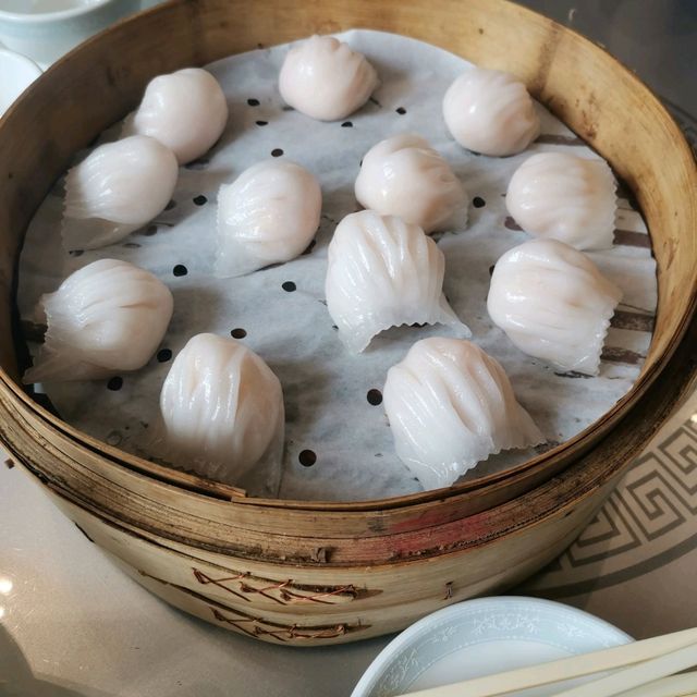 專擺婚宴酒家食午飯