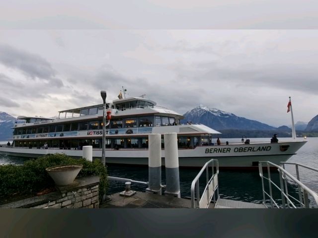 A leisure afternoon cruise on Lake Thun 🚢