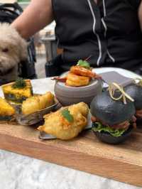 Afternoon Tea with 🐶 @ paii cafe 