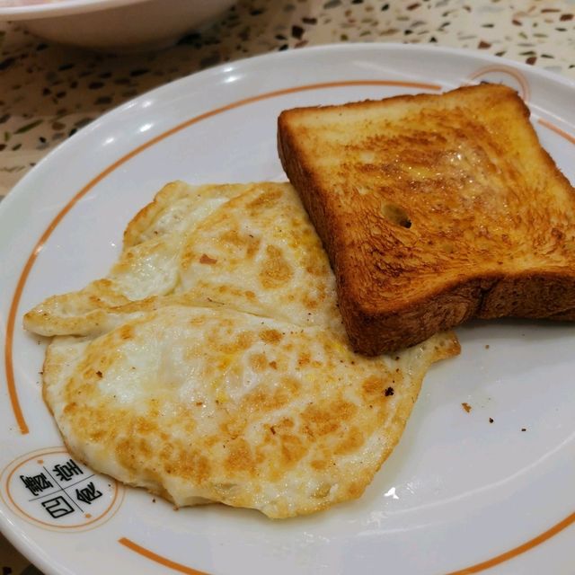 水準高茶餐廳
