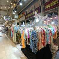 zome เสื้อผ้า Thonburi Market​ Place​