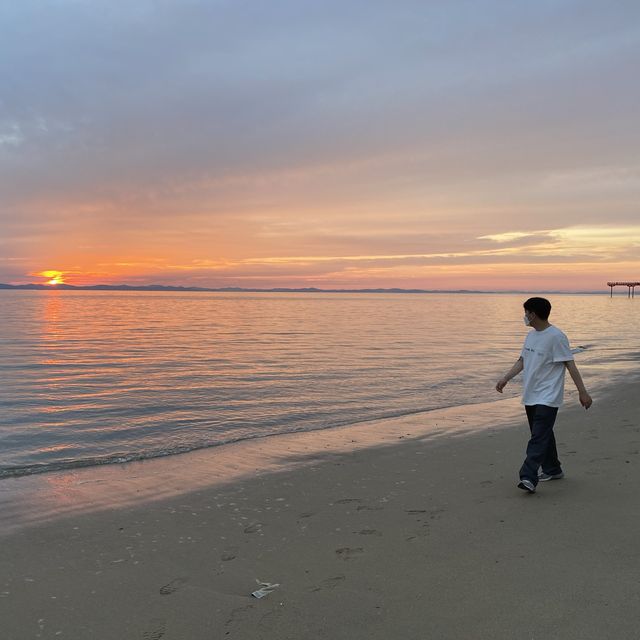 서해안의 아름다운 석양 맛집 남당항 🌅