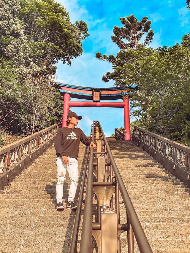 以前的宜蘭神社現在的忠烈祠
