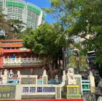 香港島南邊，淺水灣泳灘！流連忘返！