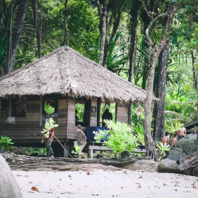 หาดเล็ก หาดลับ พังงา 
