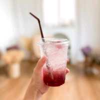 Summer Bloom Cafe