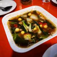 ไก่ยกครก จ.ระยอง