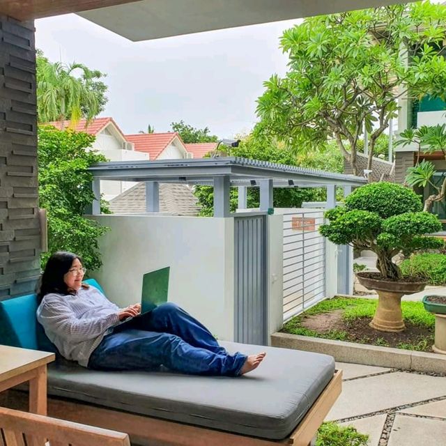 ที่พักติดทะเลชะอำ ร่มรื่น พักสบาย บ้านพันท้าย