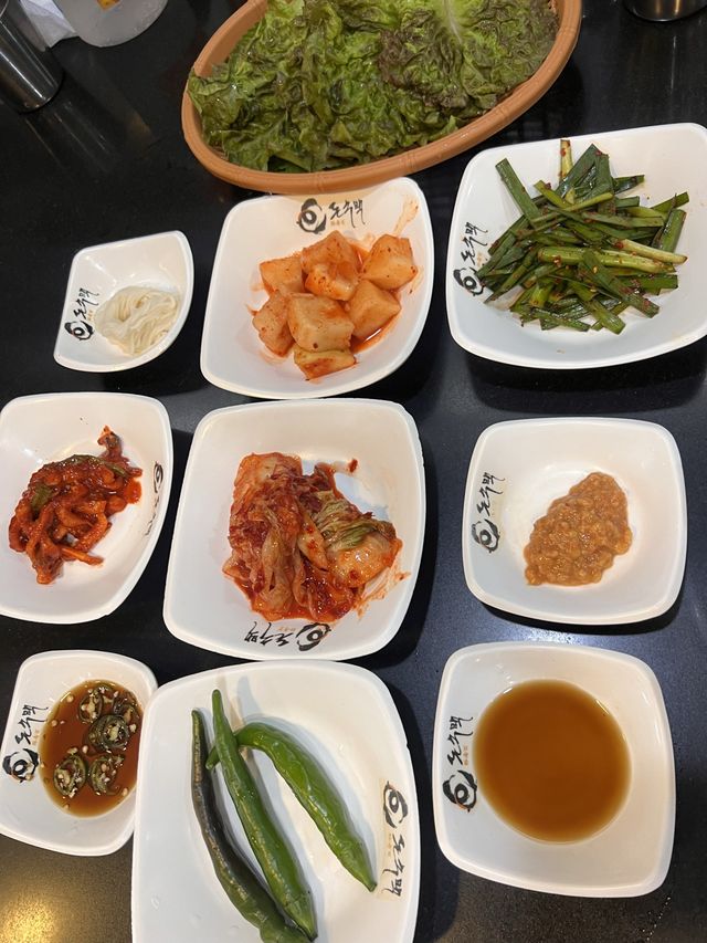 韓国/ソウル【弘大】コスパ最高！定食屋さん