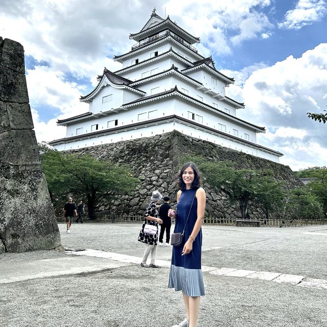 Sightseeing samurai Tsuruga castle 