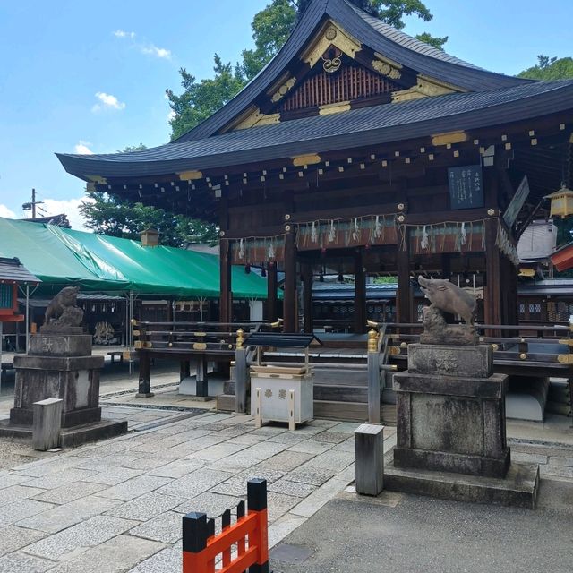 よく見たら伊之助が…　猪の護王神社