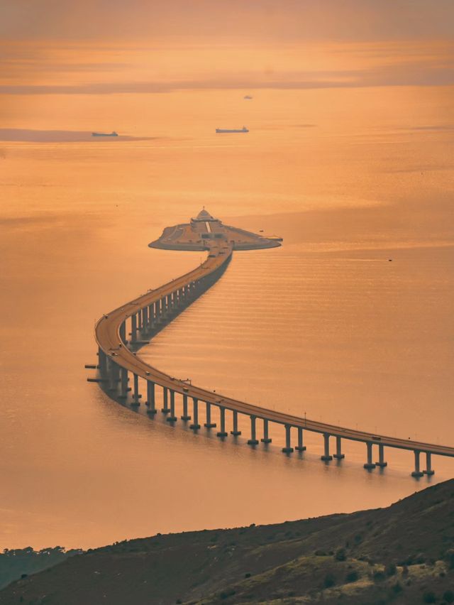 飛越夕陽探訪天空之城🚡🌅🏯 昂坪360纜車