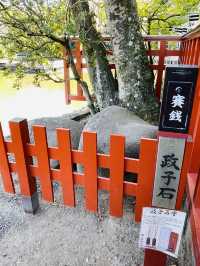 【神奈川県/旗上弁財天社】美しい源氏池に浮かぶ神社