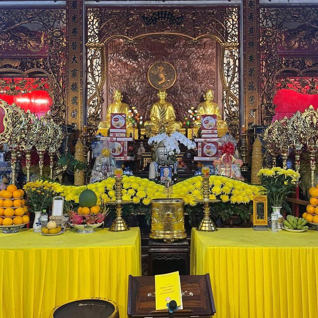 Vinh Nghiem Buddhist Temple (Chùa Vĩnh Nghiêm)