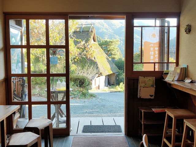 Cafe Milan คาเฟ่น่ารักในหมู่บ้านคายาบุกิ Kyoto