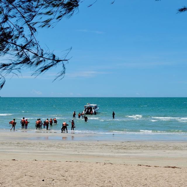 กำเงินคนละ 30 ไปนอนชิลแบบ Sea View @หาดวนกร ประจวบ