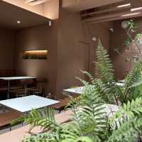 弘大入口駅！朝早くからやっているbakery cafe!