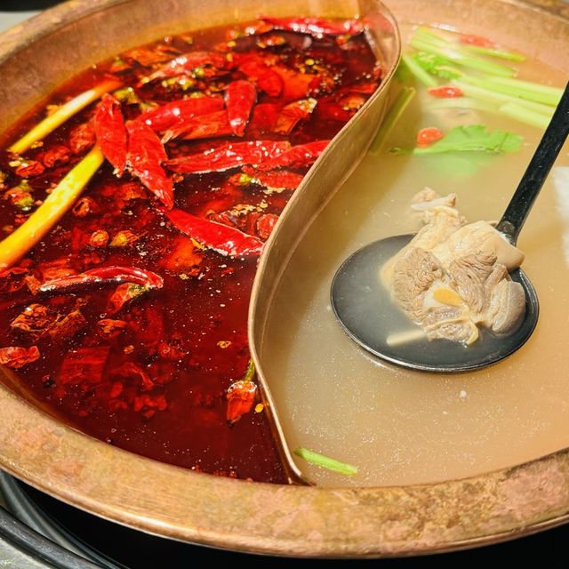 🍲方叔叔重慶老火鍋（The L. Place ）