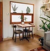 W House Cafe and Greenery  