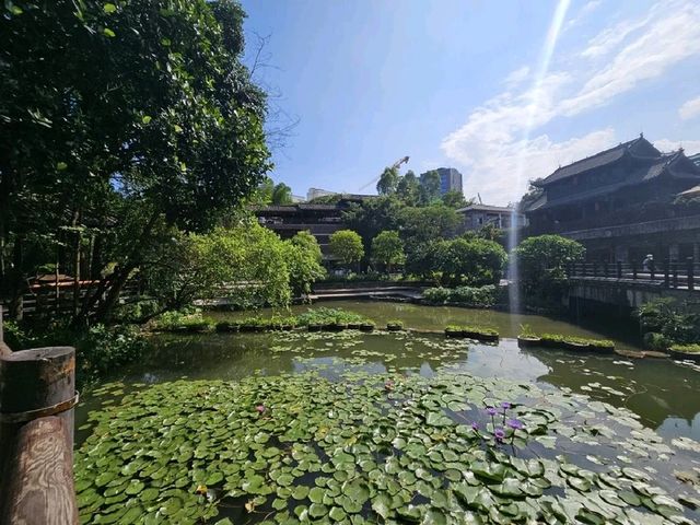 充滿特色的深圳客家村
