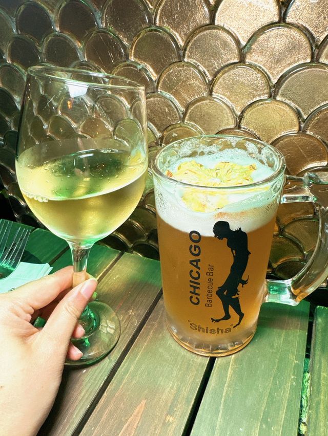 蘭桂坊飲酒串燒好去處！