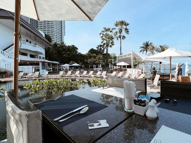 Pullman Pattaya Hotel G