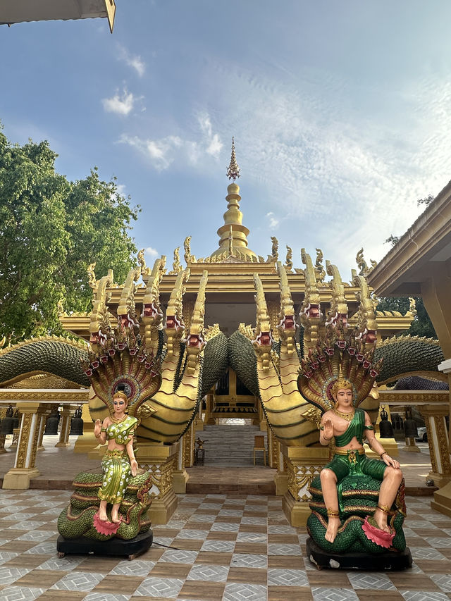 แวะไหว้พระที่วัดแม่ย่าซอม 