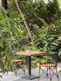 Little Plant Café & Wake Park
