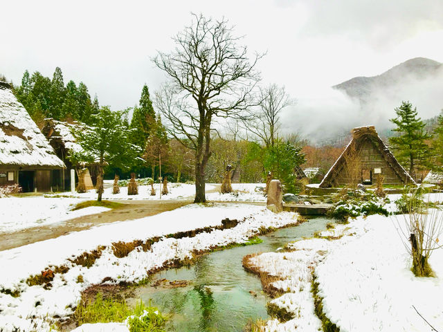 The village into a fairytale setting 🇯🇵⛄️