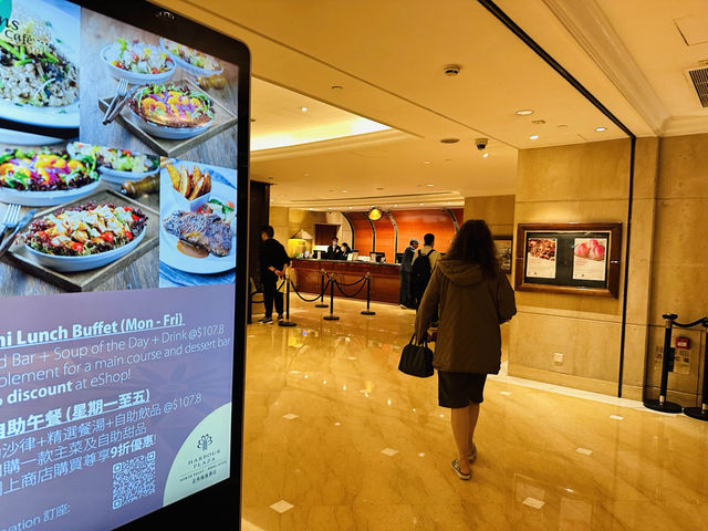 伏唔伏？$1,600假日市區2人海景房+自助晚餐+早餐😝