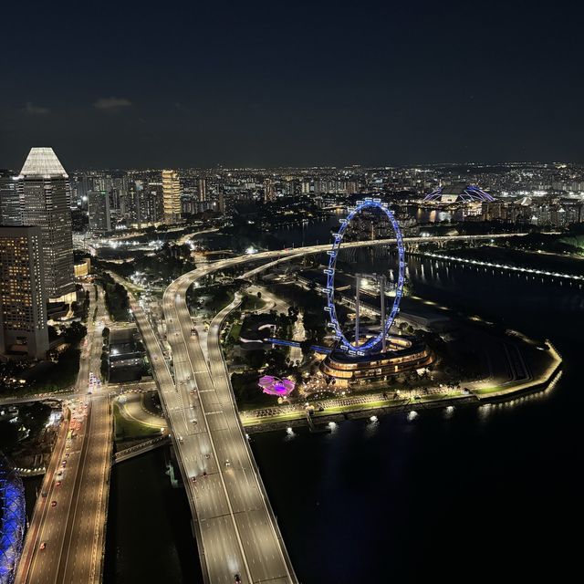Singapore City Light ค่ำคืนสุดโรแมนติก