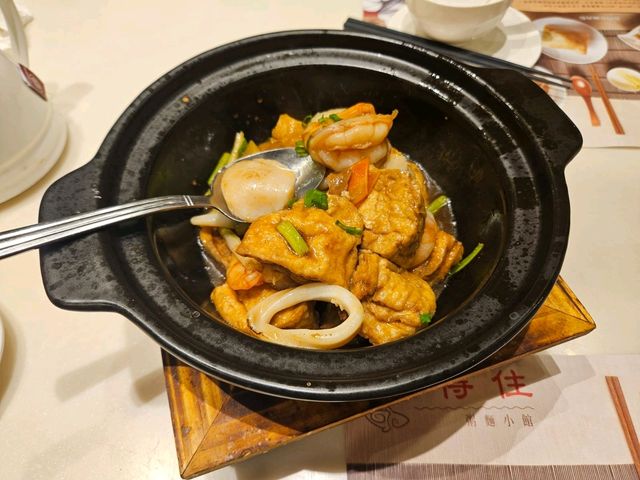 連續多年獲米芝連的粥麵店