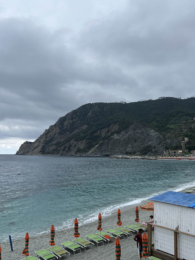意大利🇮🇹五漁村迷人小鎮Monterosso😗海灘🏖️度假勝地
