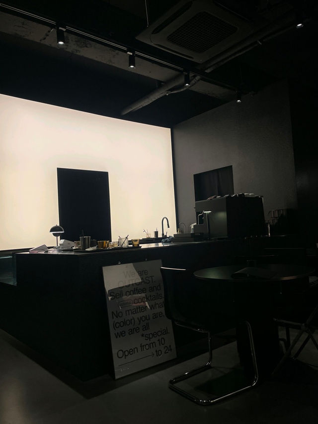 [노원 카페] 노원역 모던&몽환적인 감성충만 칵테일바