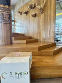 📍CAMP Cafe นั่งสบายๆสไตล์ห้องสมุดที่ชั้น5เมญ่า