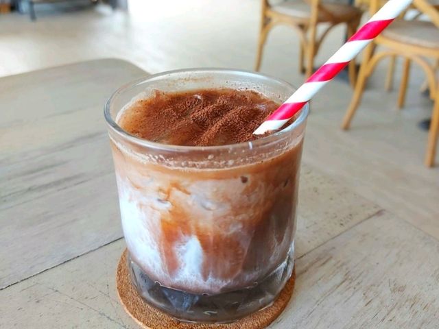 Specialty Coffee ริมทะเลหัวหิน