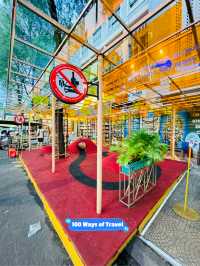 🇻🇳 Having lotsa of fun at HCMC Book Street