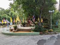 Phra Maha Chedi Tripob Trimongkol